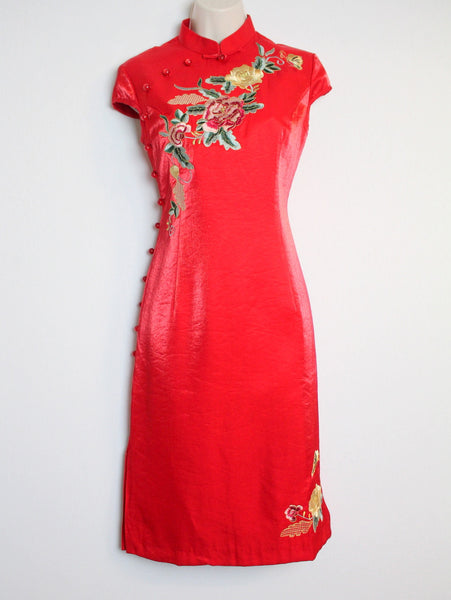 Ladies' Classic Qipao Dress (Cheongsam)